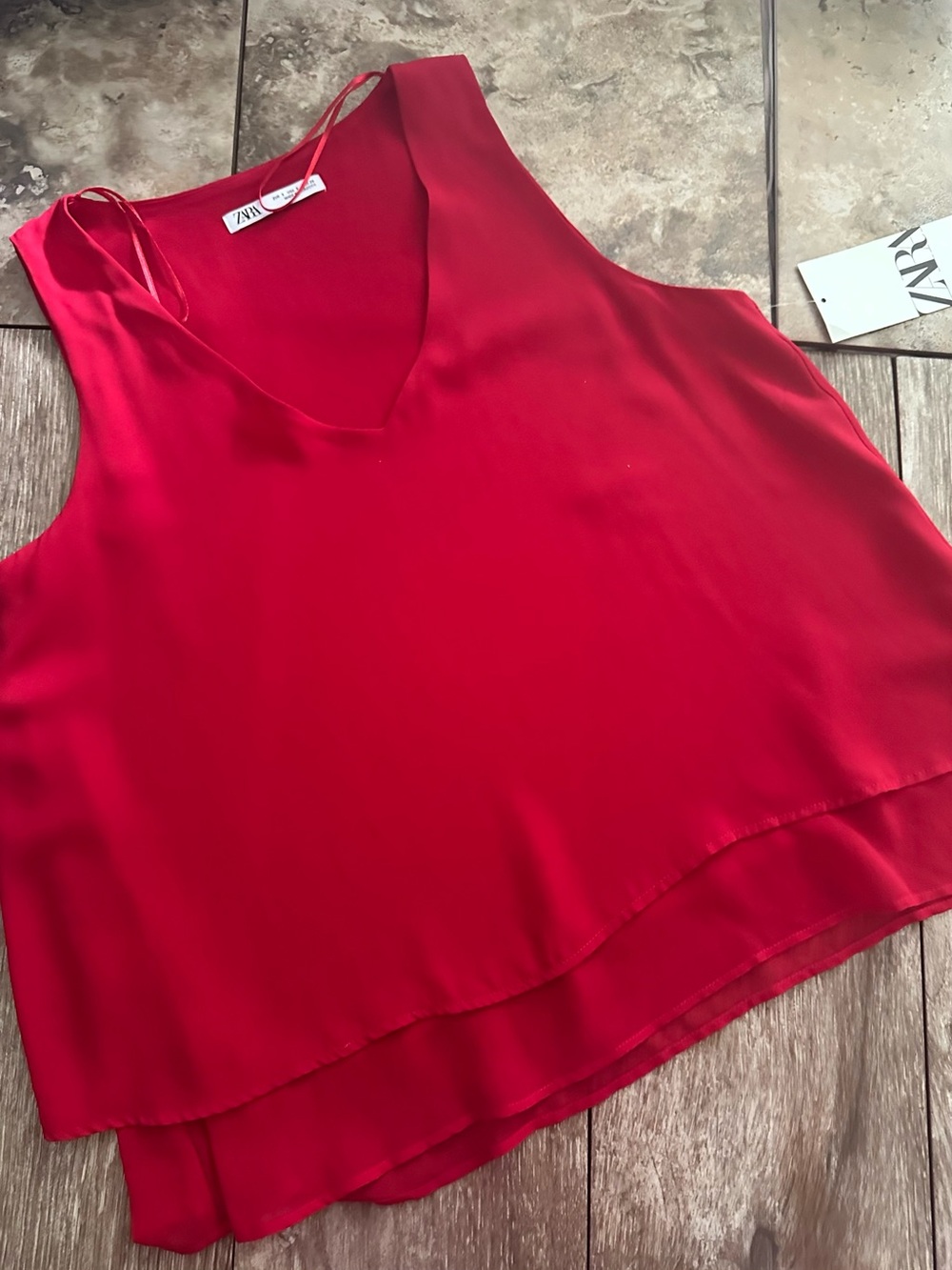 Zara Red V-Neck layered flowy tank , NWT, Size Small.